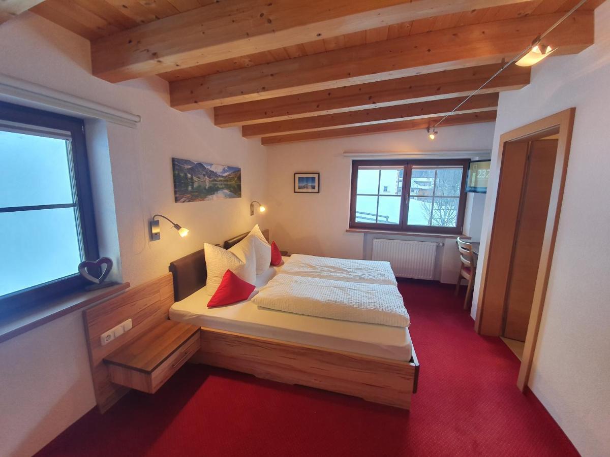 Landhaus Sonneck Pettneu am Arlberg Buitenkant foto